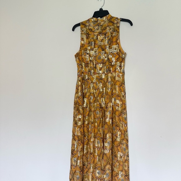 HD in Paris Gold Sleeveless V-Neck Sundress - Picture 5 of 6